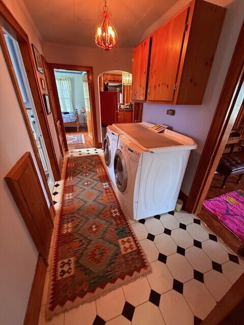 Building Photo - Fully Furnished Single-Family Home in the ...