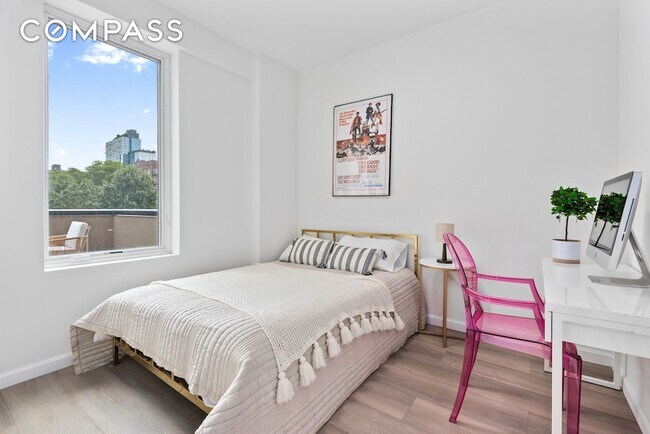 Building Photo - 1 Lenox Rd