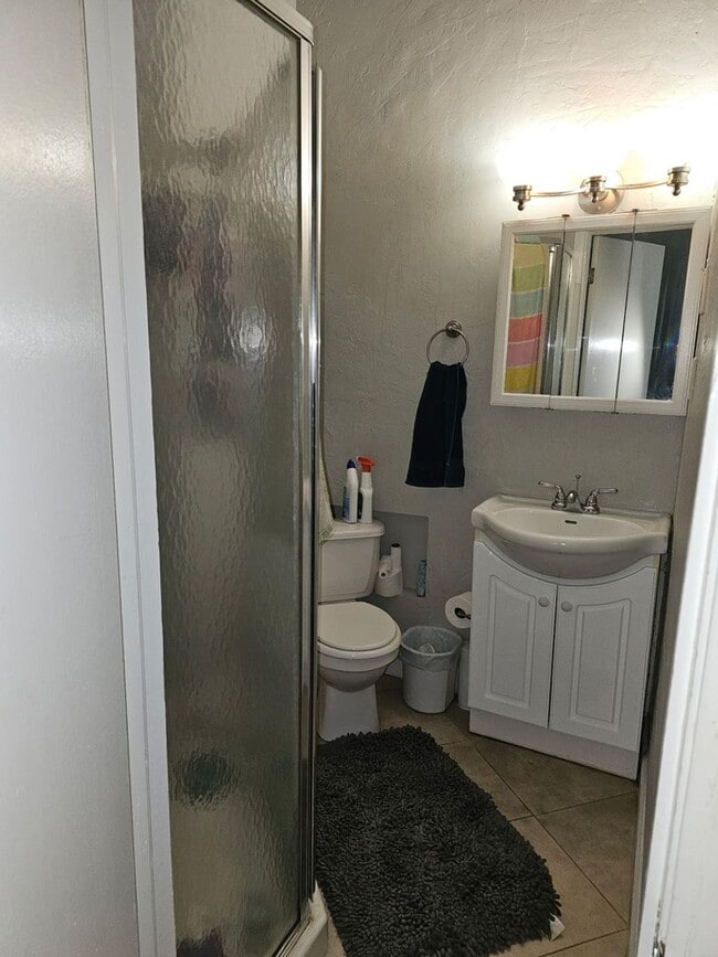 Building Photo - Furnished Studio with Carport & Storage - ...