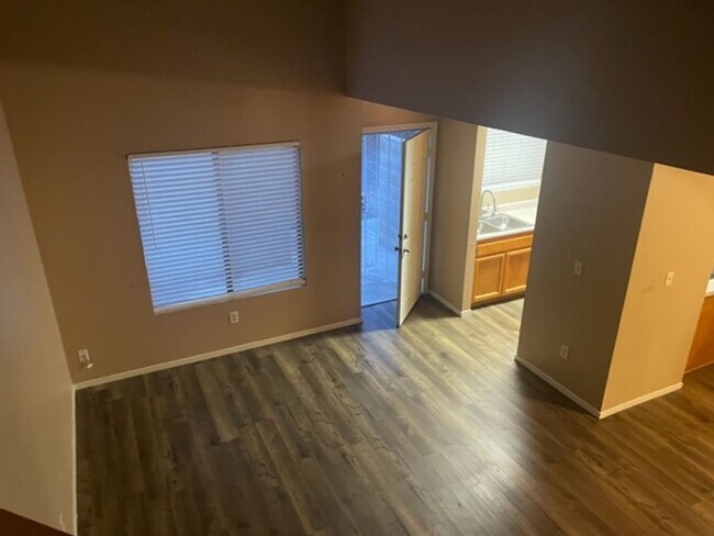 Building Photo - 8502 Laborough Dr