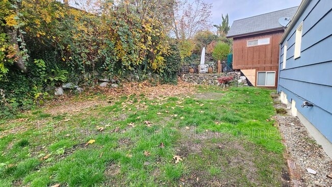 Building Photo - 139 S Lafayette Ave