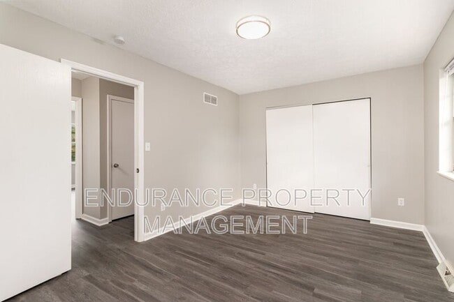 Building Photo - 4600 Glenway Ave