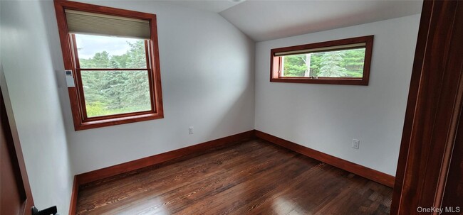 Building Photo - 31 McCormick Rd