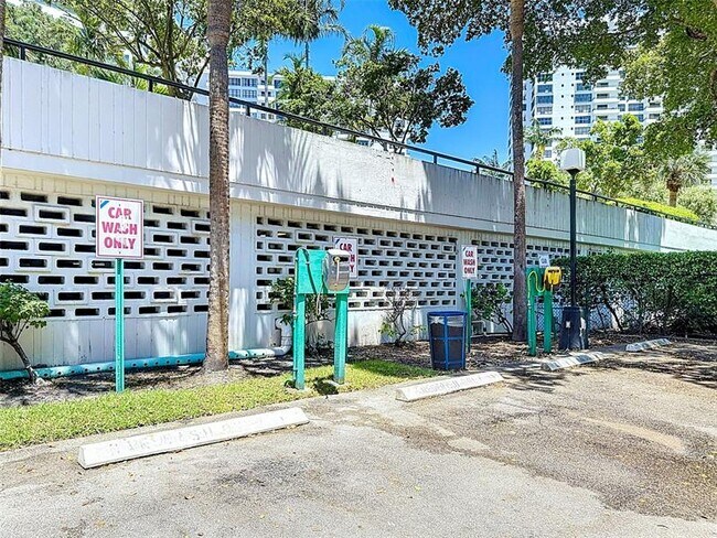 Building Photo - 500 Three Islands Boulevard