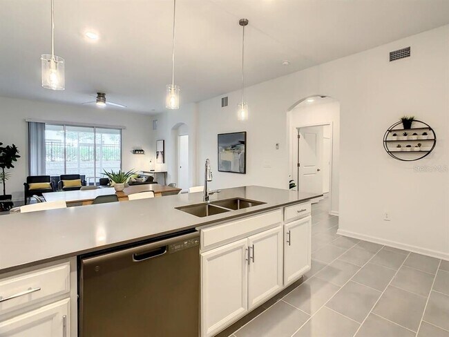 Building Photo - 8883 Cabot Cliffs Dr