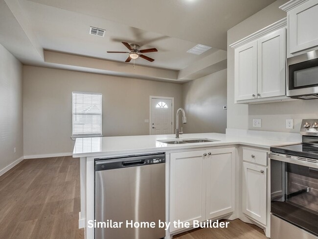 Building Photo - Modern 2-Bed, 2-Bath Rental Home in Chickasha, OK