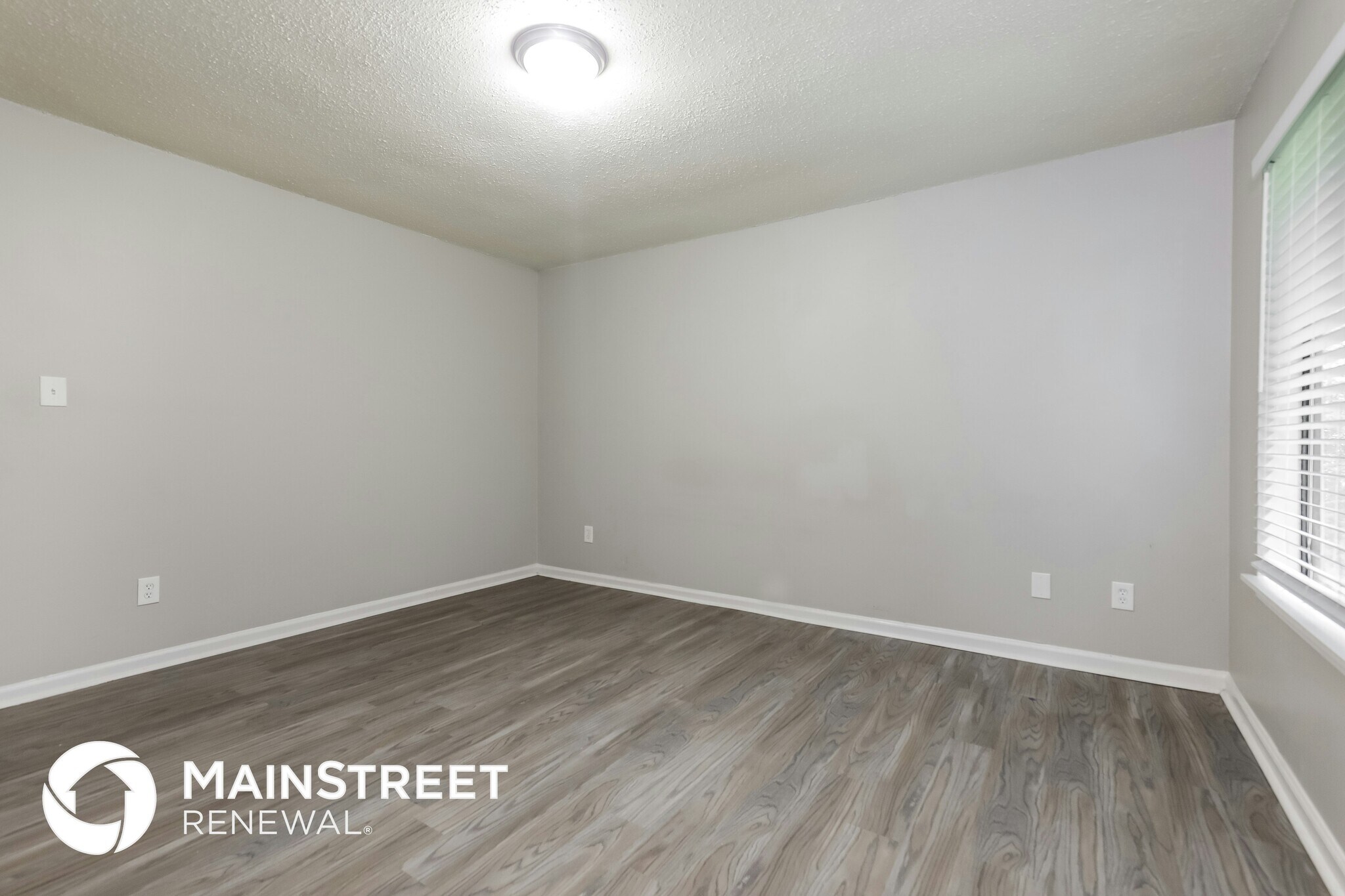 Building Photo - 661 Overlook Ct
