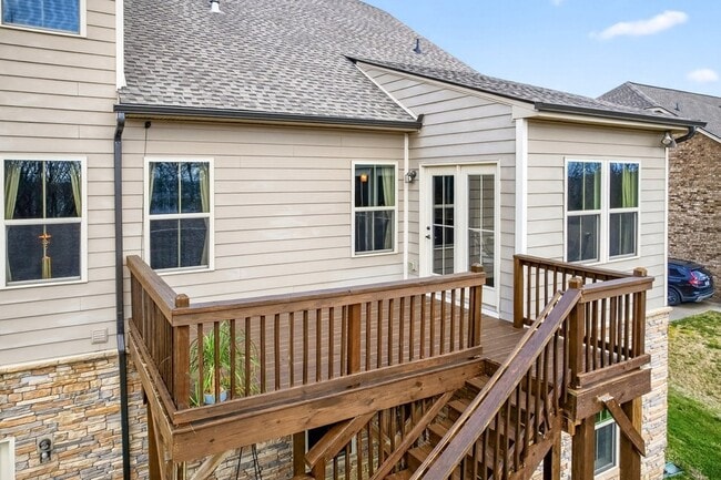 Building Photo - 6794 Falls Ridge Ln
