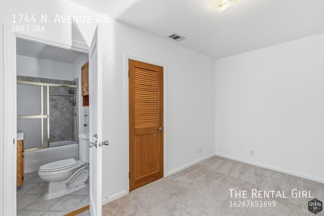 Building Photo - 1744 N Ave 45