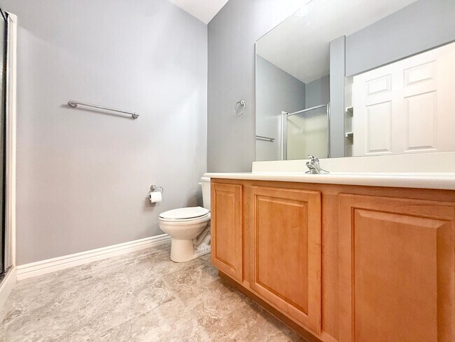 Building Photo - 5450 E Deer Valley Dr