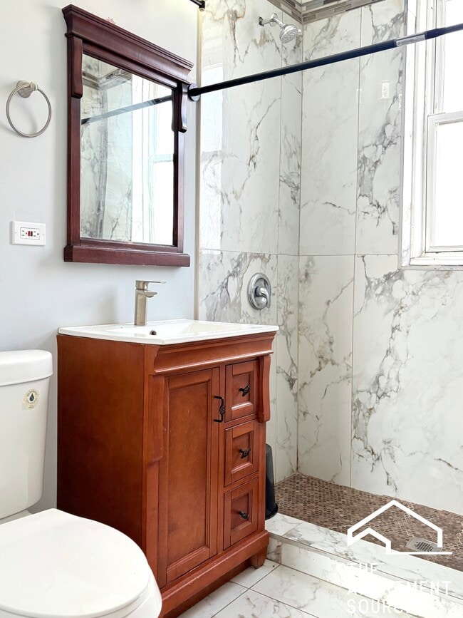 Building Photo - 1350 S Kedvale Ave