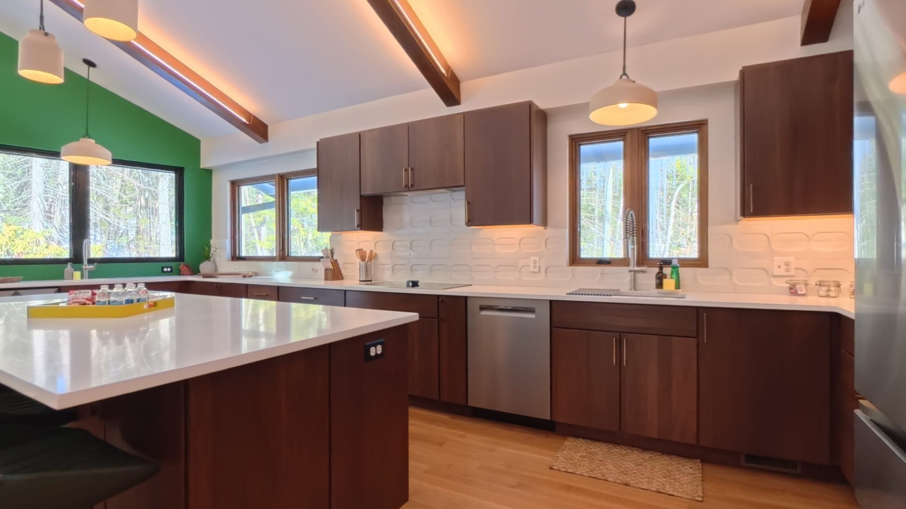 Building Photo - 64 Newcomb Rd