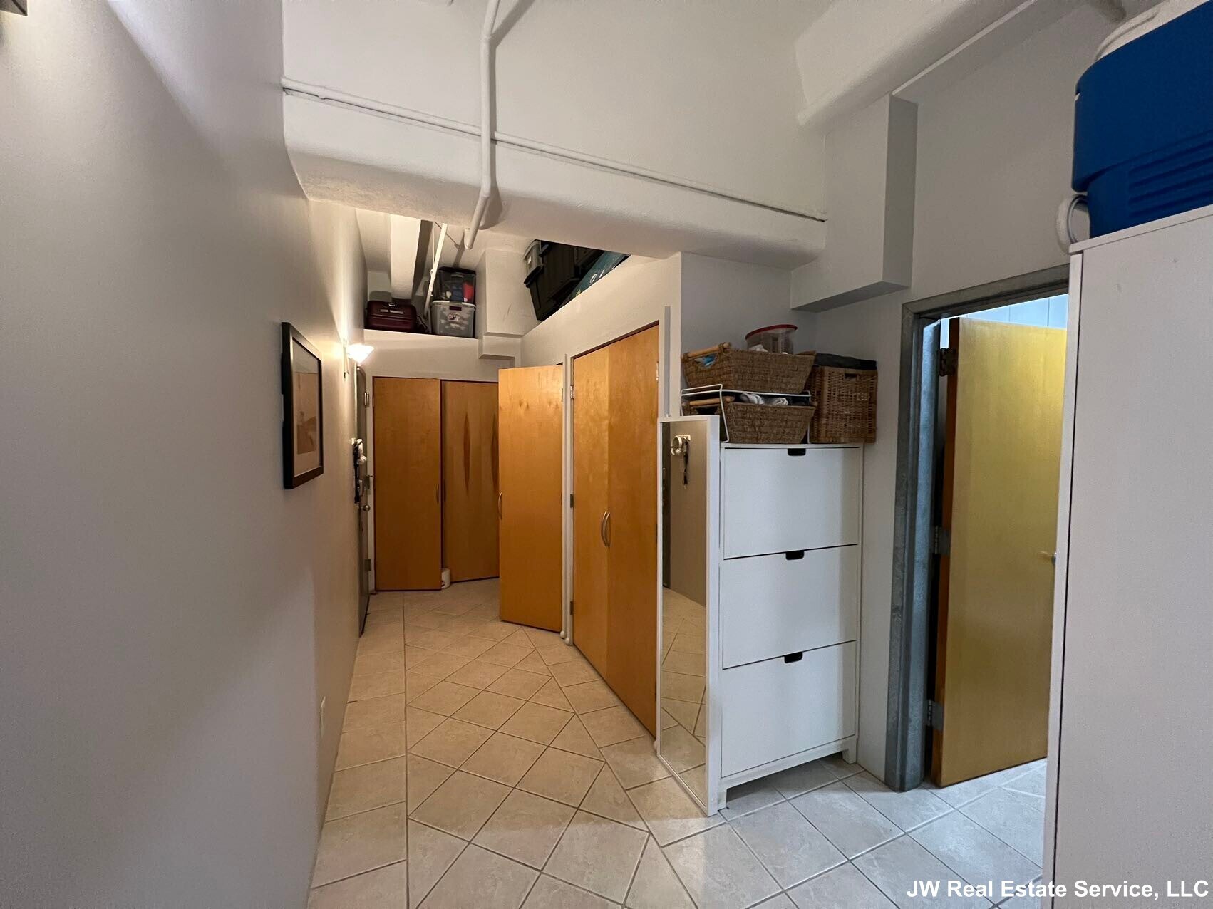 Building Photo - 42 Chauncy St