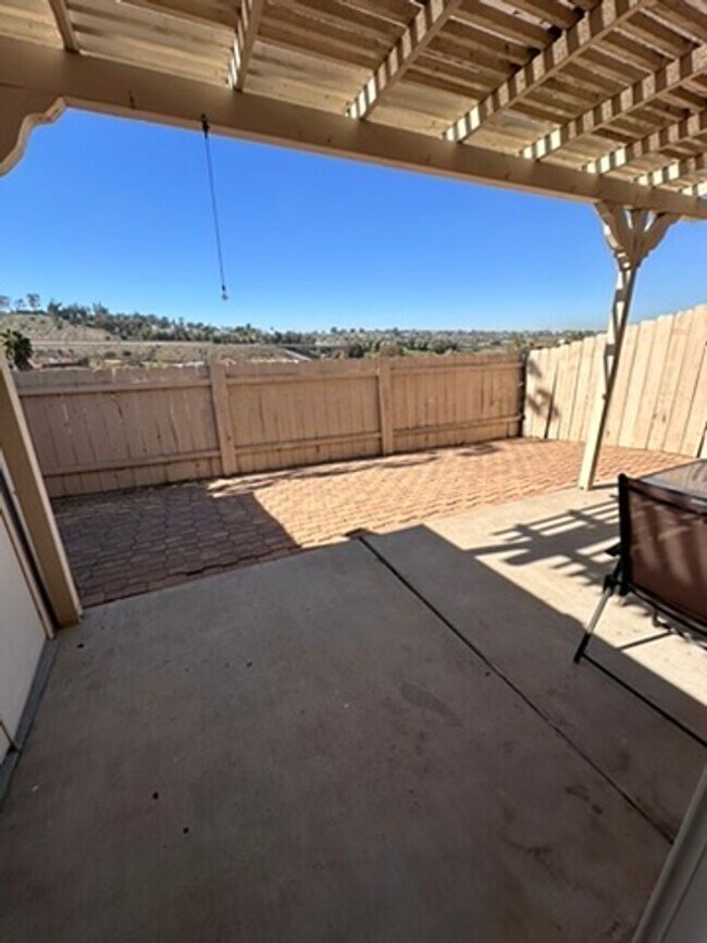 Building Photo - 2BD | 2BA Condo in Spring Valley!