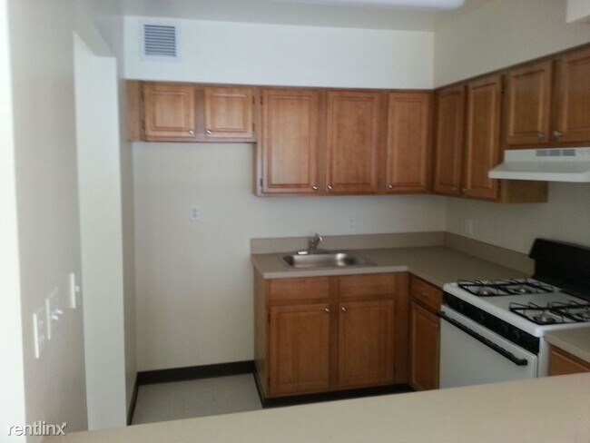 Building Photo - 2 br, 2 bath Apartment - 73 Lafayette St