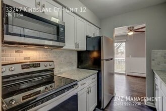 Building Photo - 33247 Kingslane Ct