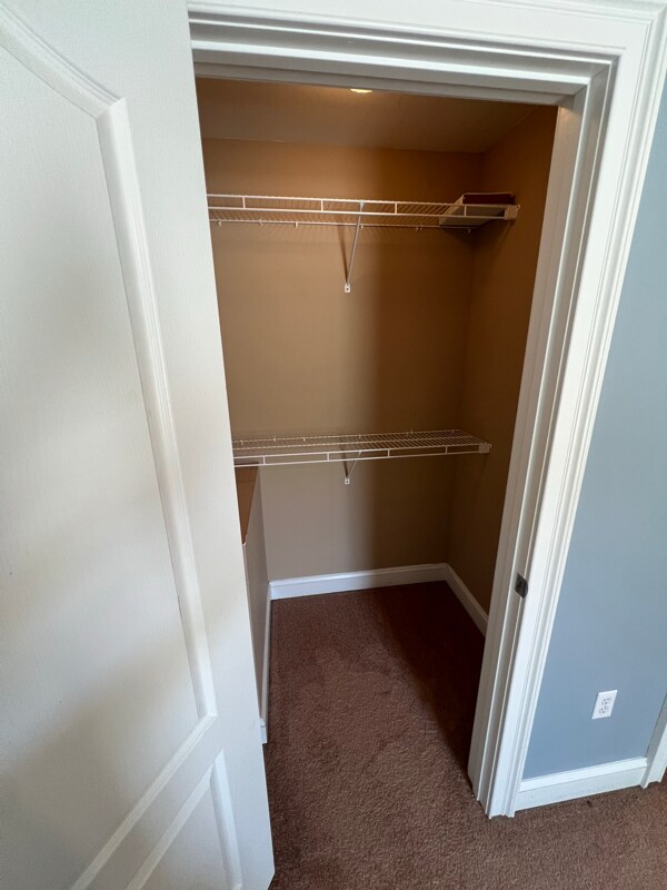 Building Photo - 2029 Armstrong Loop