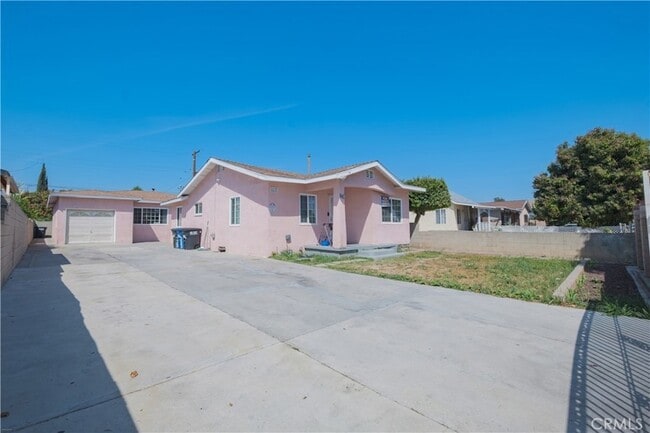 Building Photo - 4435 Triggs St