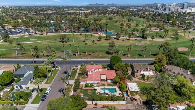 Building Photo - 1021 W Encanto Blvd