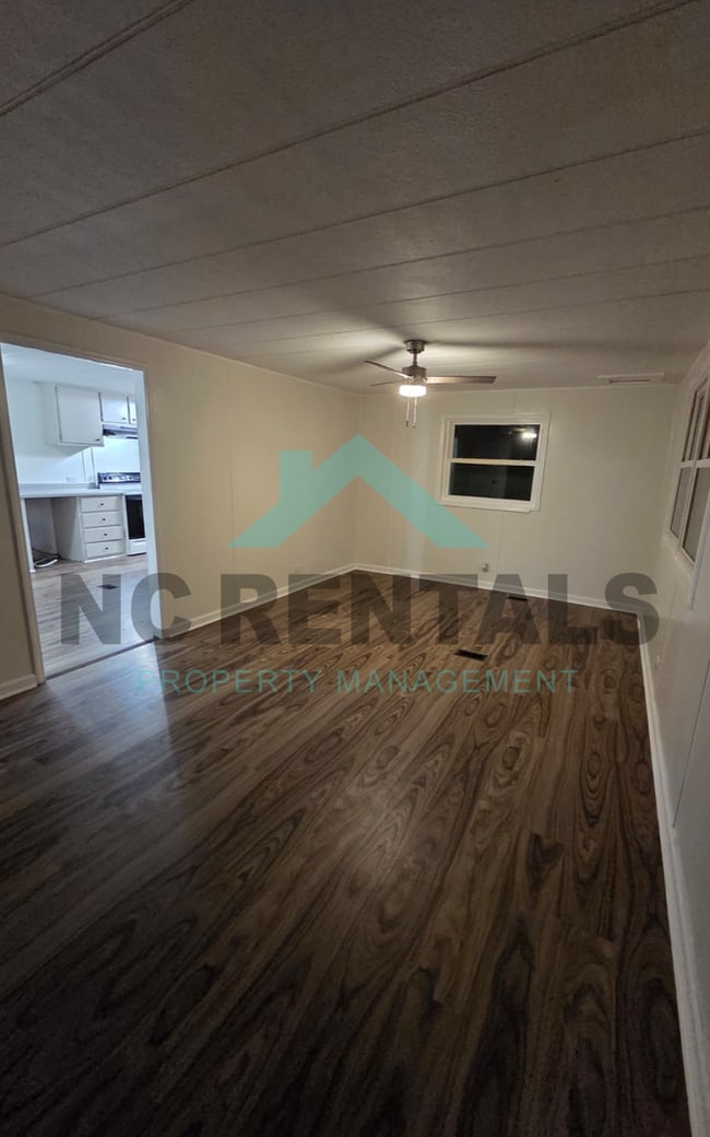 Building Photo - 7100 Tipton Dr