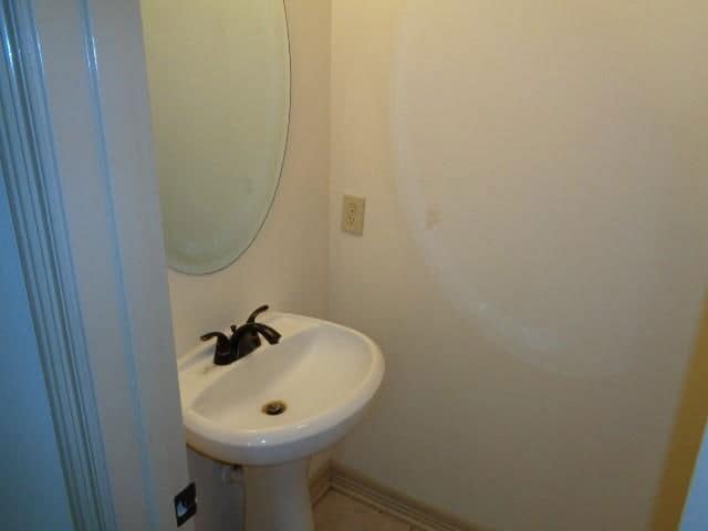 Building Photo - 10205 Wood Fern Ct