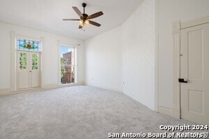 Building Photo - 142 W San Antonio St