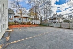 Building Photo - 14 W Water St