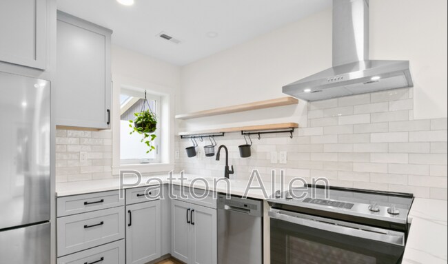 Building Photo - 106 Durham Pl