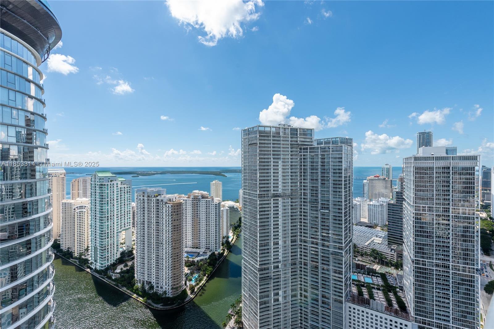 Building Photo - 200 Biscayne Boulevard Way