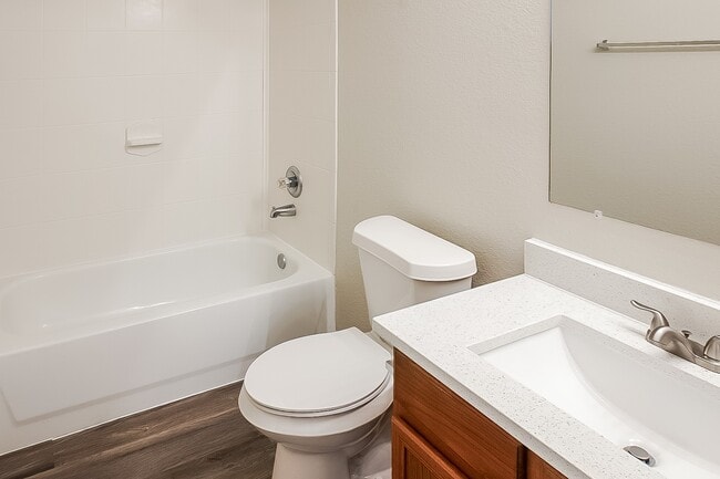 Building Photo - 8122 Arrington Forest Ln