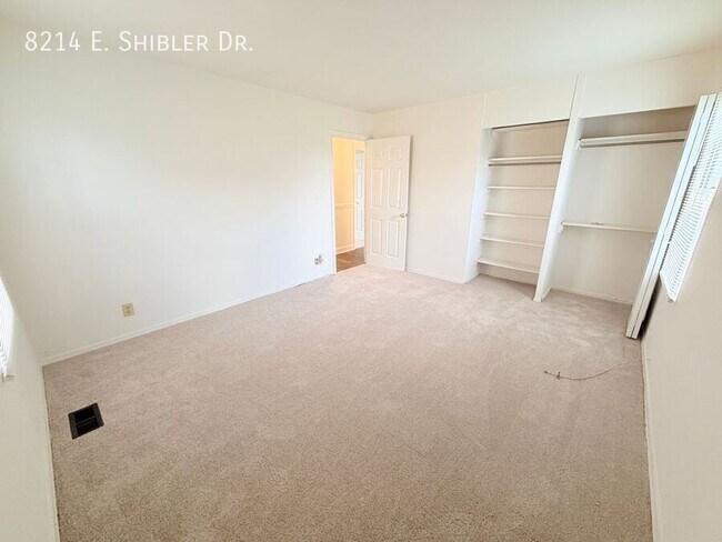 Building Photo - 8214 Shibler Dr