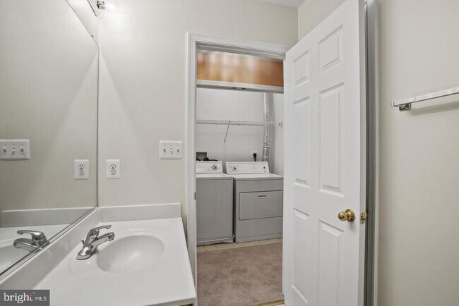 Building Photo - 3140 Galaxy Way