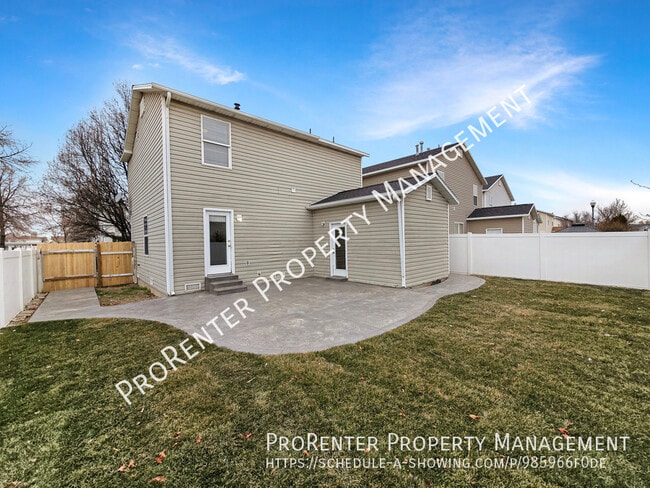 Building Photo - 1984 N 2125 W