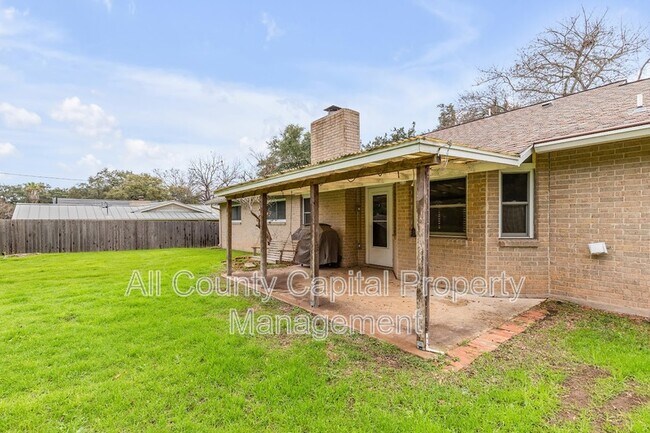 Building Photo - 112 W Mimosa Cir