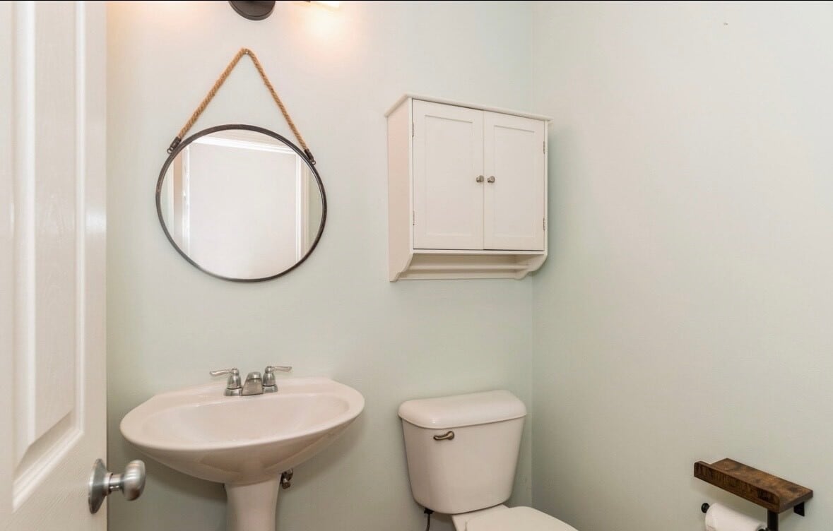 half bath - 416 S Jade Ln