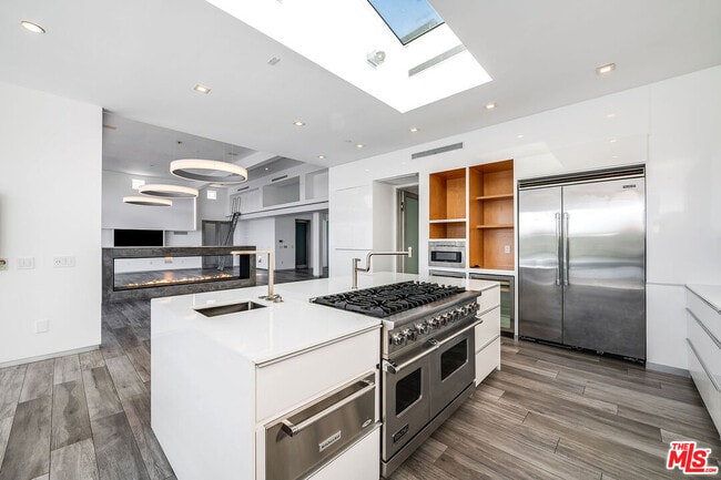 Building Photo - 16457 Westfall Pl