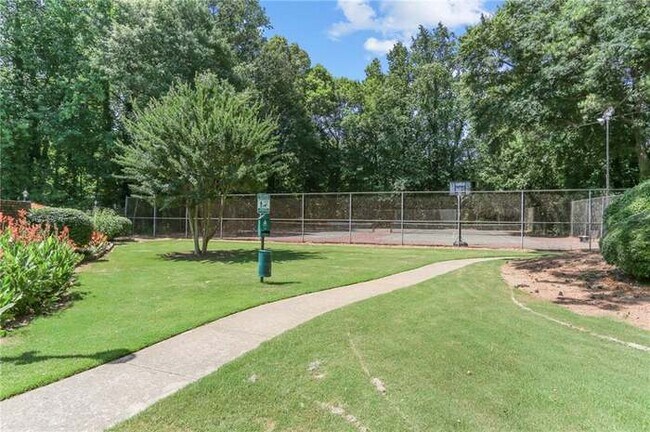Tennis Court - 3117 Colonial Way