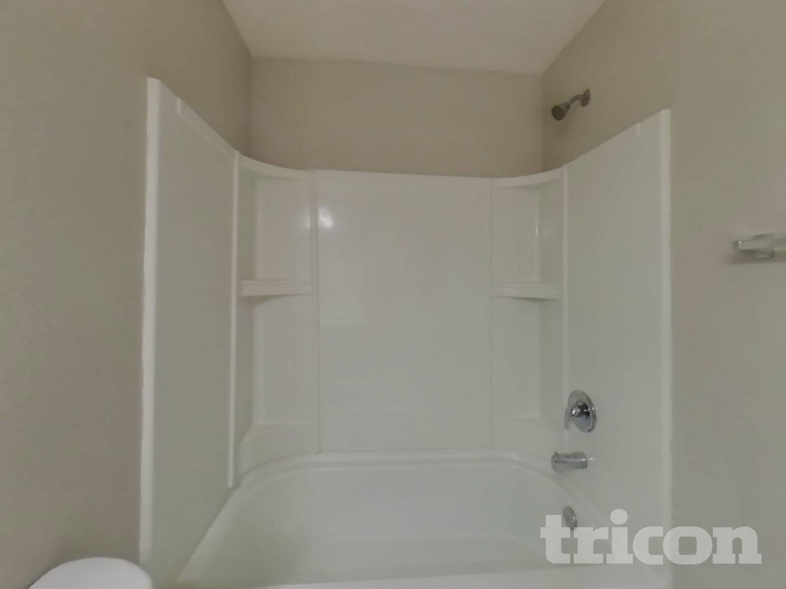 Building Photo - 77009 Birdseye Ct