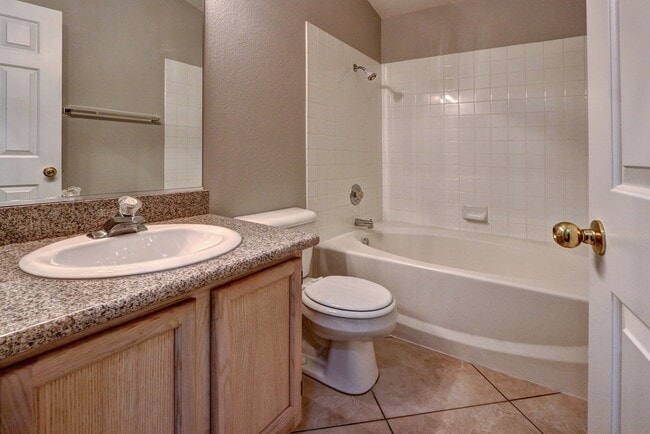 Building Photo - 3676 Renovah St