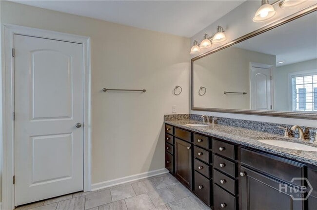 Building Photo - "Spacious 5-Bedroom, 4.5 Bath Retreat at Westbrook Cove at Savannah Quarters!"