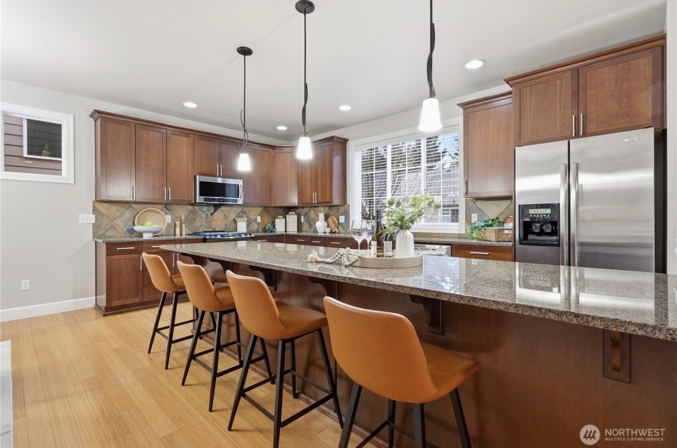 Building Photo - 12325 NE 86th Way