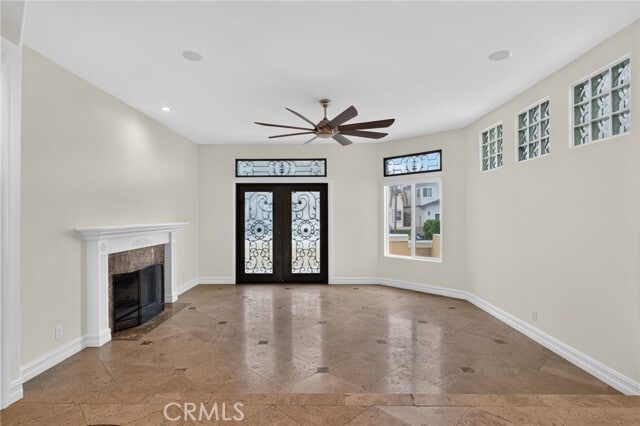 Building Photo - 207 18th St