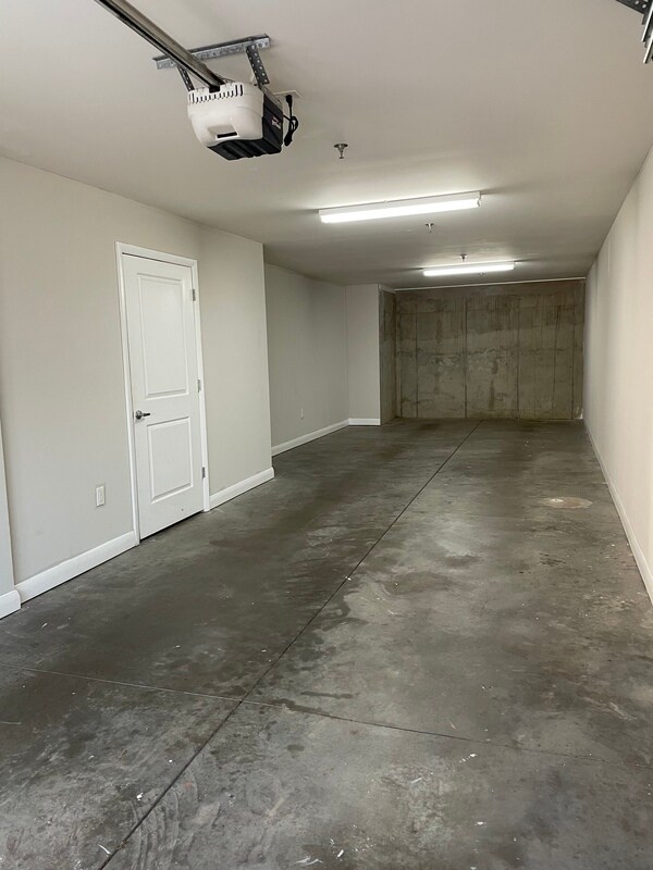 Building Photo - 566 New Bern Station Ct