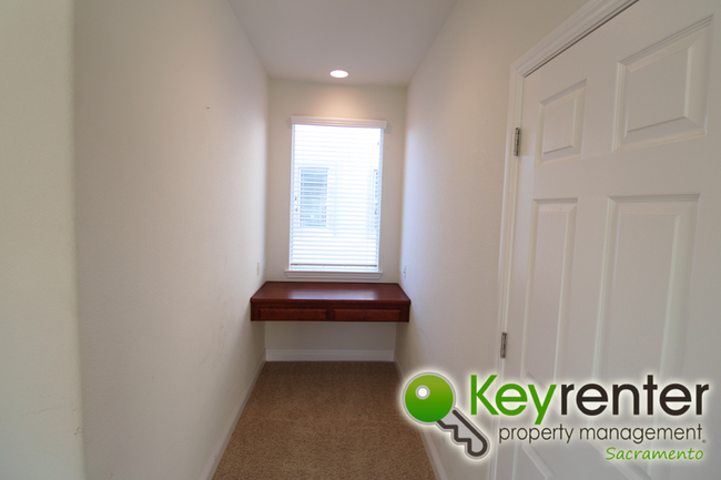 Building Photo - 1099 Chesley Ln