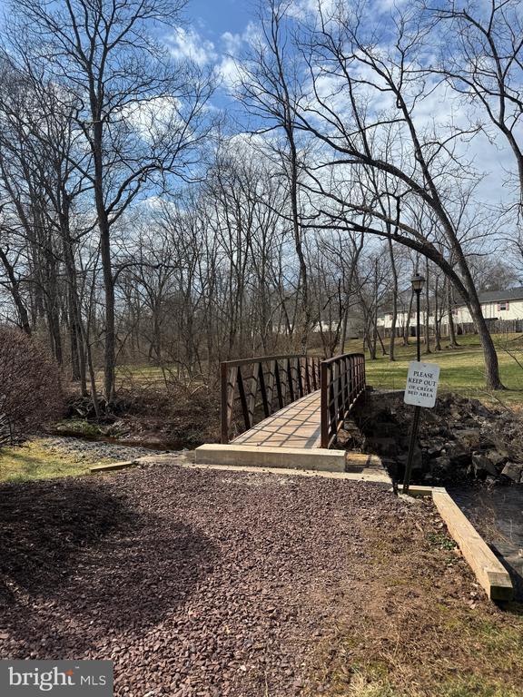 Building Photo - 150 Berwick Pl