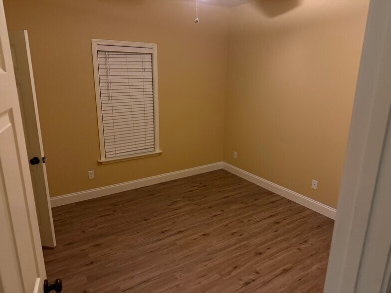 Building Photo - 763 Old Toomsboro Rd