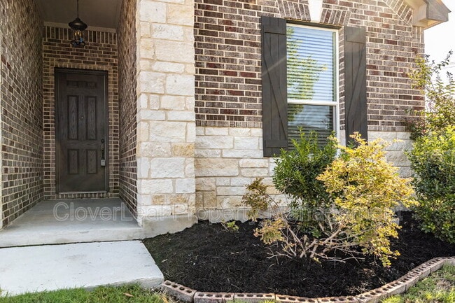 Building Photo - 693 Pond Springs