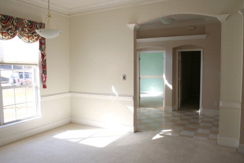 Building Photo - 1065 Waltons Pass