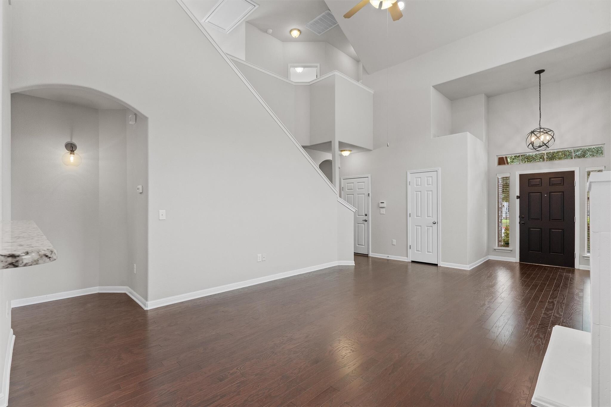 Building Photo - 7709 Menchaca Rd