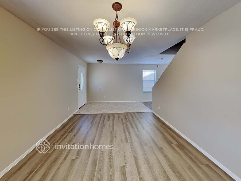 Building Photo - 15823 W Port Au Prince Ln